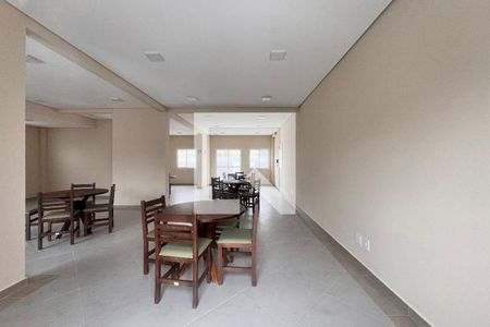 Apartamento à venda com 58m², 2 quartos e 2 vagas Apartamento à venda com 58m², 2 quartos e 2 vagasÁrea comum - Salão de festas