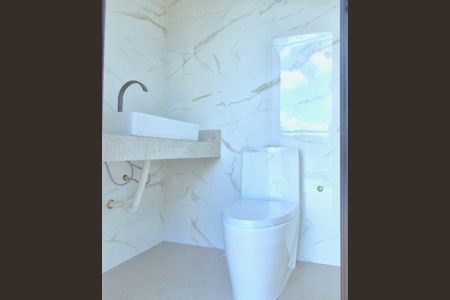 Casa de condomínio à venda com 246m², 4 quartos e 4 vagasBanheiro da Suíte 3