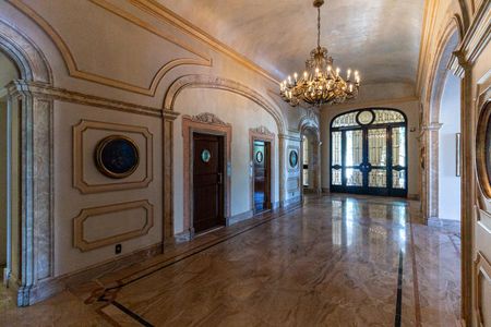 Apartamento à venda com 711m², 5 quartos e 6 vagas Apartamento à venda com 711m², 5 quartos e 6 vagasÁrea comum