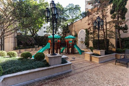 Apartamento à venda com 711m², 5 quartos e 6 vagas Apartamento à venda com 711m², 5 quartos e 6 vagasÁrea comum