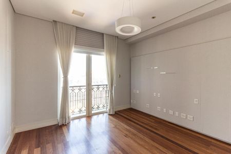 Apartamento à venda com 711m², 5 quartos e 6 vagas Apartamento à venda com 711m², 5 quartos e 6 vagasSuíte 4