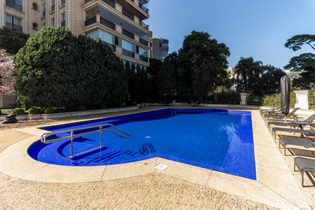 Apartamento à venda com 711m², 5 quartos e 6 vagas Apartamento à venda com 711m², 5 quartos e 6 vagasÁrea comum