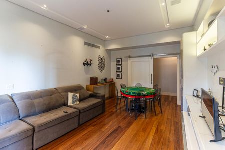 Apartamento à venda com 711m², 5 quartos e 6 vagas Apartamento à venda com 711m², 5 quartos e 6 vagasQuarto