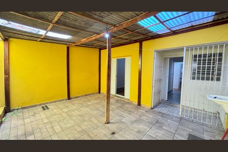 Casa à venda com 91m², 1 quarto e 1 vagaQuintal