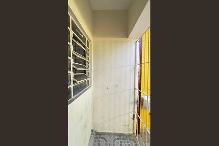 Casa à venda com 91m², 1 quarto e 1 vagaQuintal