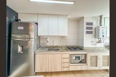 Apartamento à venda com 64m², 2 quartos e 1 vaga Apartamento à venda com 64m², 2 quartos e 1 vagaCozinha