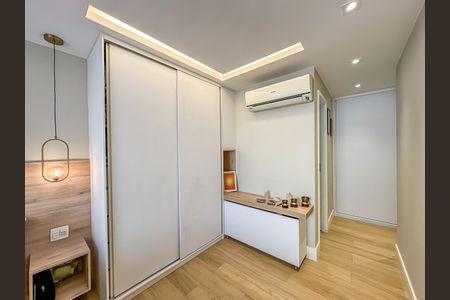 Apartamento à venda com 64m², 2 quartos e 1 vaga Apartamento à venda com 64m², 2 quartos e 1 vagaSuíte