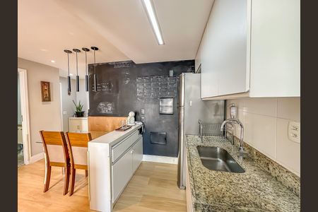 Apartamento à venda com 64m², 2 quartos e 1 vaga Apartamento à venda com 64m², 2 quartos e 1 vagaCozinha