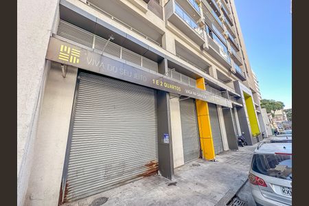 Apartamento à venda com 64m², 2 quartos e 1 vaga Apartamento à venda com 64m², 2 quartos e 1 vagaFachada