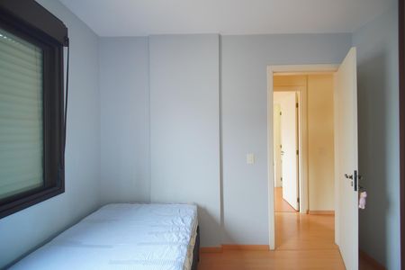 Apartamento à venda com 104m², 3 quartos e 2 vagasQuarto 2