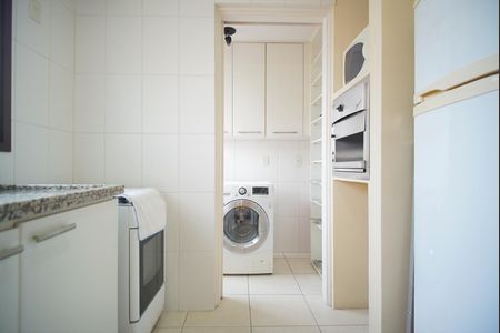 Apartamento à venda com 104m², 3 quartos e 2 vagasCozinha