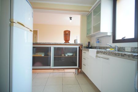 Apartamento à venda com 104m², 3 quartos e 2 vagasCozinha