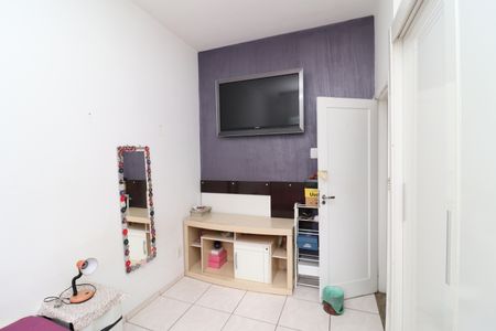 Casa à venda com 240m², 5 quartos e 3 vagasQuarto 2