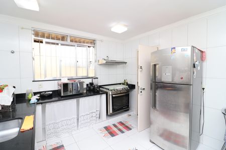 Casa à venda com 240m², 5 quartos e 3 vagasCozinha