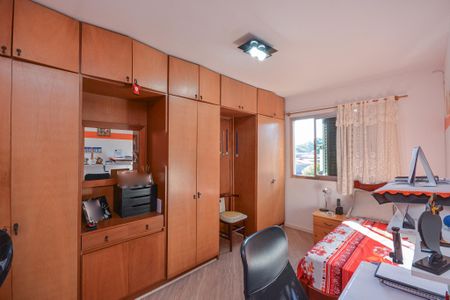 Casa à venda com 310m², 3 quartos e 2 vagas Casa à venda com 310m², 3 quartos e 2 vagasQuarto 2