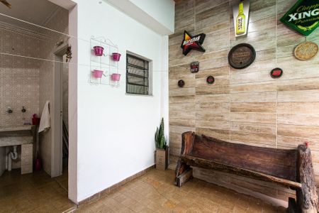 Casa à venda com 156m², 3 quartos e 3 vagas Casa à venda com 156m², 3 quartos e 3 vagasQuintal