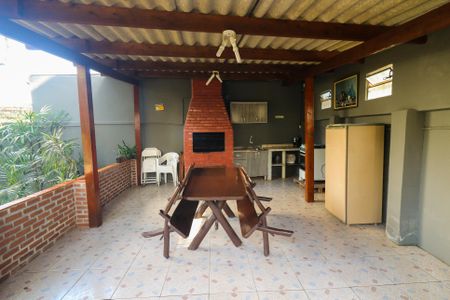 Studio à venda com 28m², 1 quarto e sem vaga Studio à venda com 28m², 1 quarto e sem vagaÁrea comum - Churrasqueira