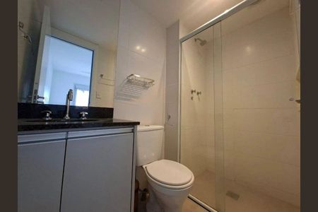 Studio à venda com 38m², 1 quarto e 1 vaga Studio à venda com 38m², 1 quarto e 1 vagaBanheiro