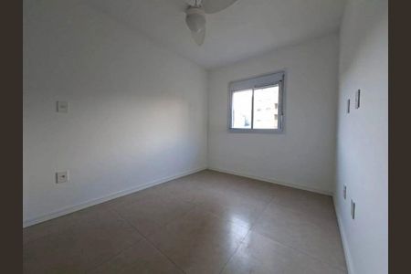 Studio à venda com 38m², 1 quarto e 1 vaga Studio à venda com 38m², 1 quarto e 1 vagaQuarto