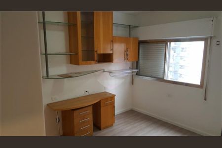 Apartamento à venda com 103m², 3 quartos e 1 vaga