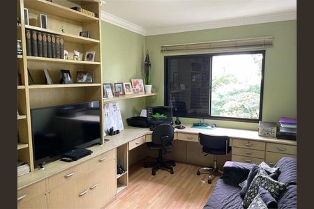 Apartamento à venda com 192m², 4 quartos e 3 vagas