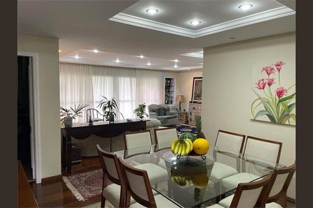 Apartamento à venda com 192m², 4 quartos e 3 vagas