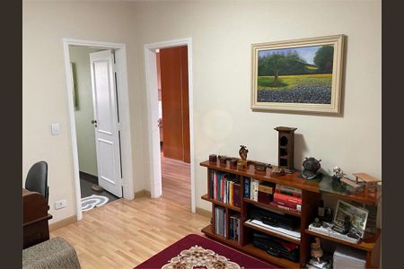 Apartamento à venda com 192m², 4 quartos e 3 vagas