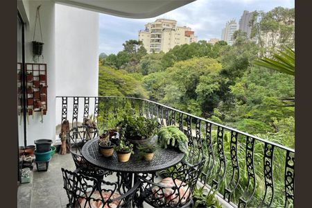 Apartamento à venda com 192m², 4 quartos e 3 vagas