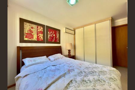 Apartamento à venda com 120m², 3 quartos e 2 vagas