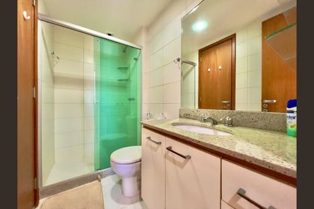 Apartamento à venda com 120m², 3 quartos e 2 vagas