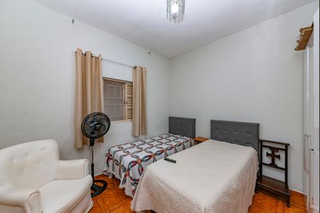 Casa à venda com 420m², 3 quartos e 11 vagas Casa à venda com 420m², 3 quartos e 11 vagasQuarto 1