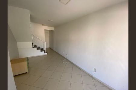 Apartamento à venda com 154m², 3 quartos e 2 vagas Apartamento à venda com 154m², 3 quartos e 2 vagasSala