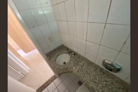 Apartamento à venda com 154m², 3 quartos e 2 vagas Apartamento à venda com 154m², 3 quartos e 2 vagasBanheiro Social