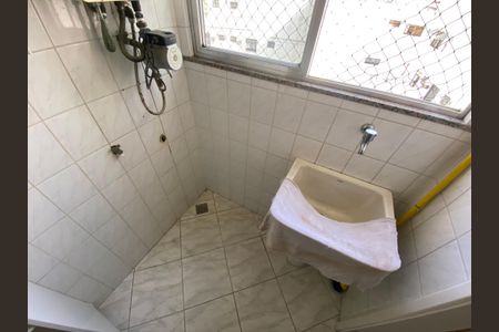 Apartamento à venda com 154m², 3 quartos e 2 vagas Apartamento à venda com 154m², 3 quartos e 2 vagasÁrea de Serviço