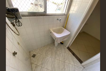 Apartamento à venda com 154m², 3 quartos e 2 vagas Apartamento à venda com 154m², 3 quartos e 2 vagasÁrea de Serviço