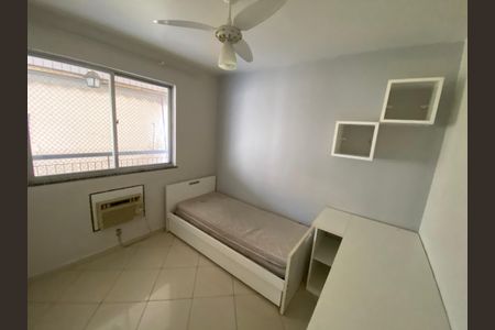 Apartamento à venda com 154m², 3 quartos e 2 vagas Apartamento à venda com 154m², 3 quartos e 2 vagasQuarto