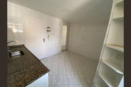 Apartamento à venda com 154m², 3 quartos e 2 vagas Apartamento à venda com 154m², 3 quartos e 2 vagasCozinha