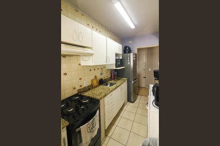 Apartamento à venda com 85m², 3 quartos e sem vaga Apartamento à venda com 85m², 3 quartos e sem vagaCozinha