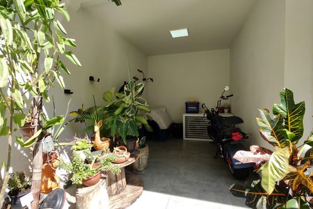 Casa de condomínio à venda com 215m², 3 quartos e 2 vagas Casa de condomínio à venda com 215m², 3 quartos e 2 vagasÁrea comum