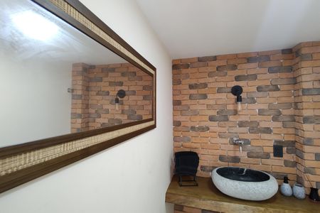 Casa de condomínio à venda com 215m², 3 quartos e 2 vagas Casa de condomínio à venda com 215m², 3 quartos e 2 vagasLavabo do Terraço