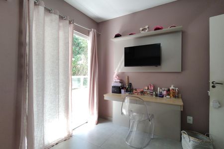 Casa de condomínio à venda com 215m², 3 quartos e 2 vagas Casa de condomínio à venda com 215m², 3 quartos e 2 vagasQuarto 3