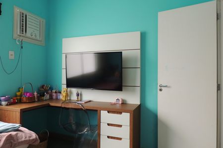 Casa de condomínio à venda com 215m², 3 quartos e 2 vagasQuarto 2