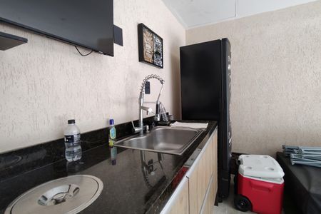 Casa de condomínio à venda com 215m², 3 quartos e 2 vagas Casa de condomínio à venda com 215m², 3 quartos e 2 vagasEspaço Gourmet