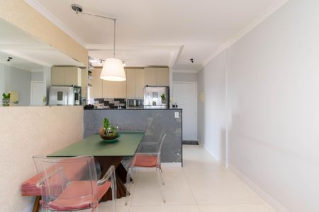 Apartamento à venda com 64m², 3 quartos e 1 vaga Apartamento à venda com 64m², 3 quartos e 1 vagaSala
