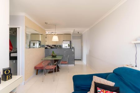 Apartamento à venda com 64m², 3 quartos e 1 vaga Apartamento à venda com 64m², 3 quartos e 1 vagaSala