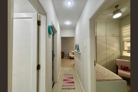 Apartamento à venda com 73m², 2 quartos e sem vaga Apartamento à venda com 73m², 2 quartos e sem vagaBanheiro social - corredores