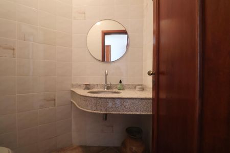 Apartamento para alugar com 300m², 3 quartos e 3 vagas Apartamento para alugar com 300m², 3 quartos e 3 vagasLavabo