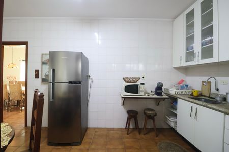 Apartamento para alugar com 300m², 3 quartos e 3 vagas Apartamento para alugar com 300m², 3 quartos e 3 vagasCozinha
