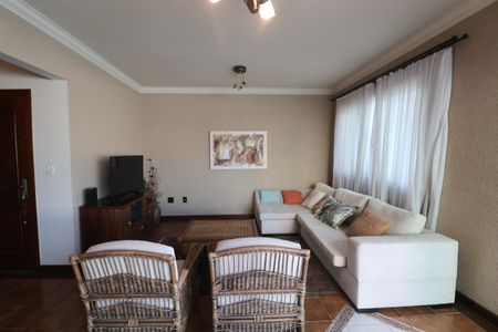 Apartamento para alugar com 300m², 3 quartos e 3 vagas Apartamento para alugar com 300m², 3 quartos e 3 vagasSala