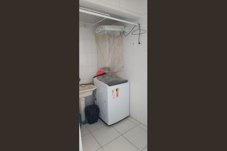Apartamento à venda com 60m², 3 quartos e 1 vaga Apartamento à venda com 60m², 3 quartos e 1 vagaLavanderia